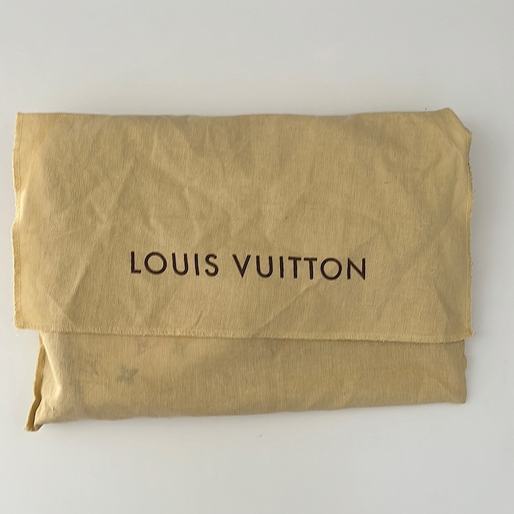 Louis Vuitton Monogram Multicolor Shirley Includes Original Dust Bag